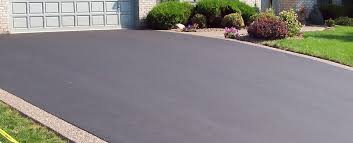 Trusted La Plata, MO Driveway Paving Services Experts